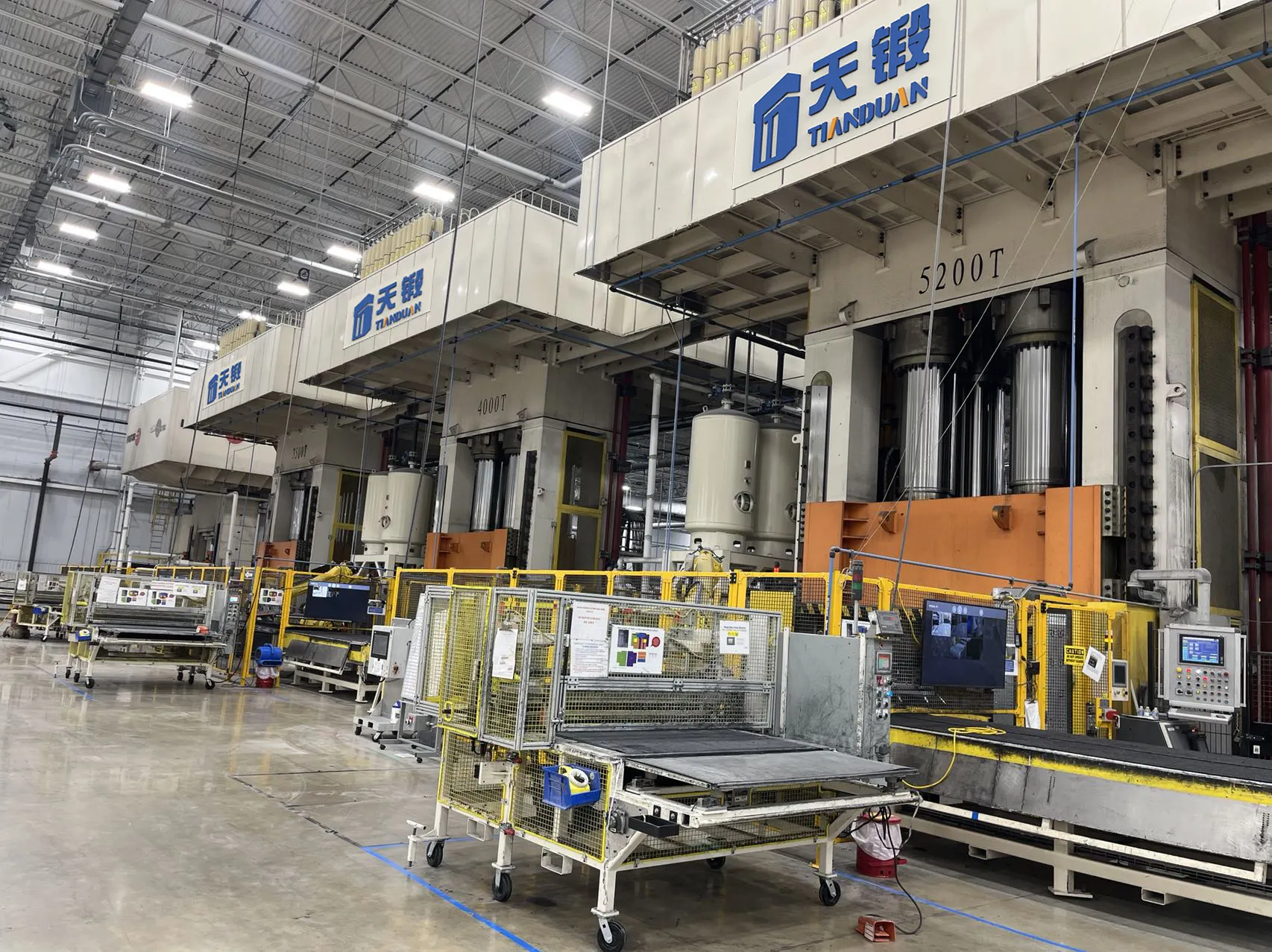 Hydraulic press